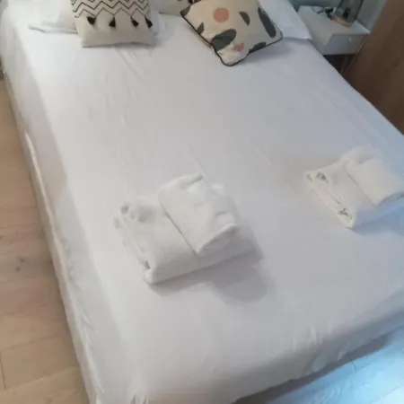 Hindatou Luxury Apartment Paris